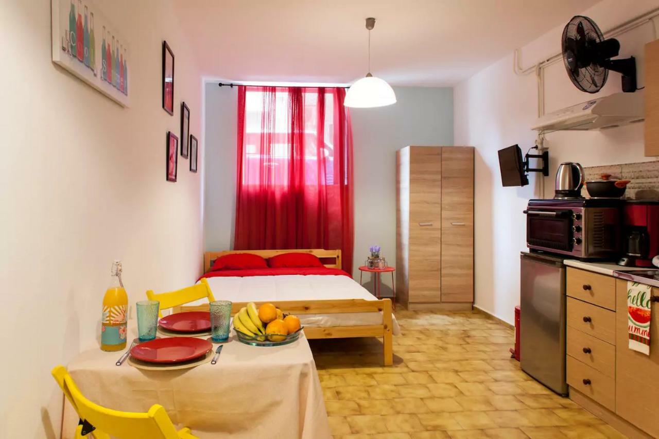 Studio For Couples Near Downtown Ираклион Экстерьер фото